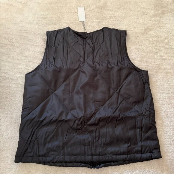 Lightweight Puffer Vest Black L XL By Socialite Polyester Womens Outerwear Casu - Picture 2 of 8